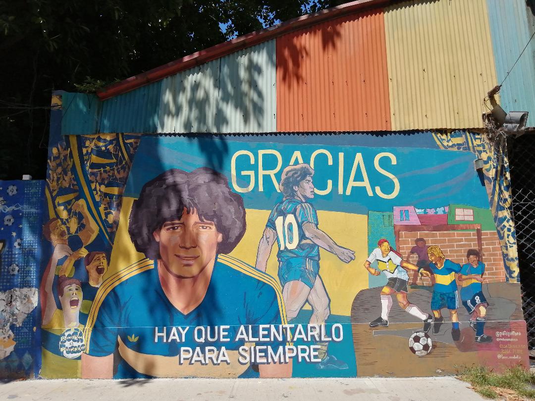 Maradona La Boca, Gracias Diego